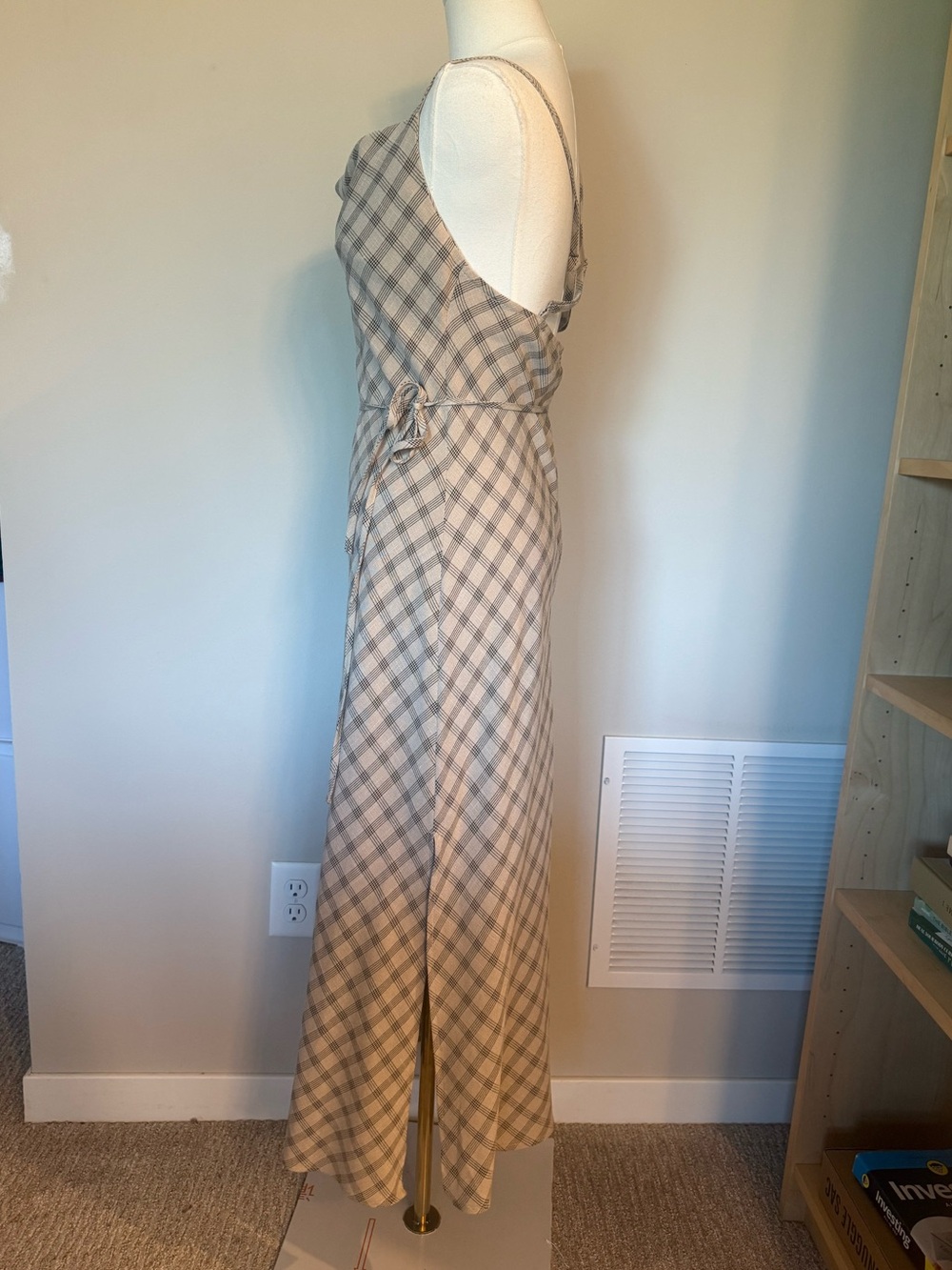 Lulus Chic City Beige Plaid Cowl Neck Midi Slip Dress Medium - Picture 3 of 13